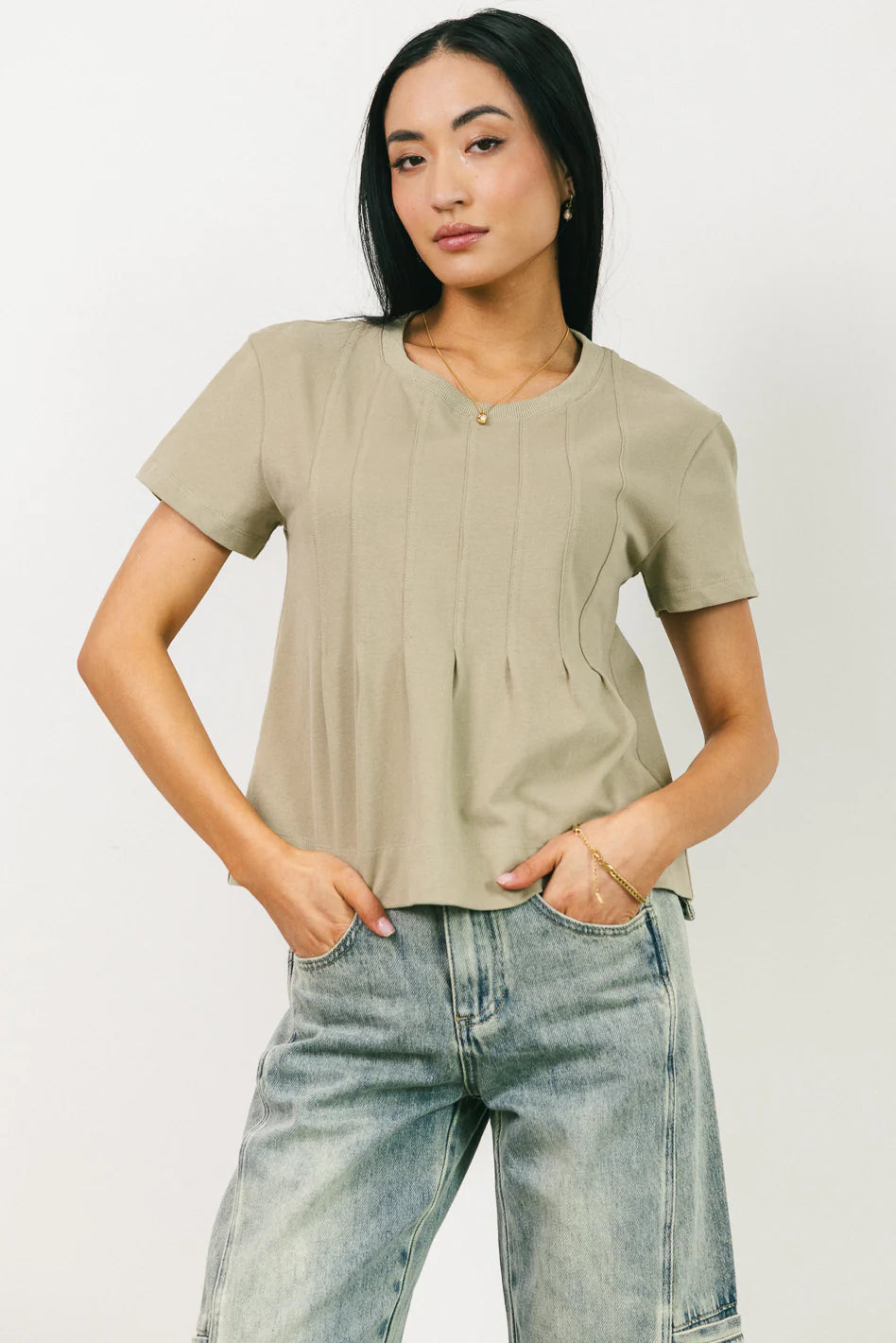 Cattelain Pleated Top in Olive