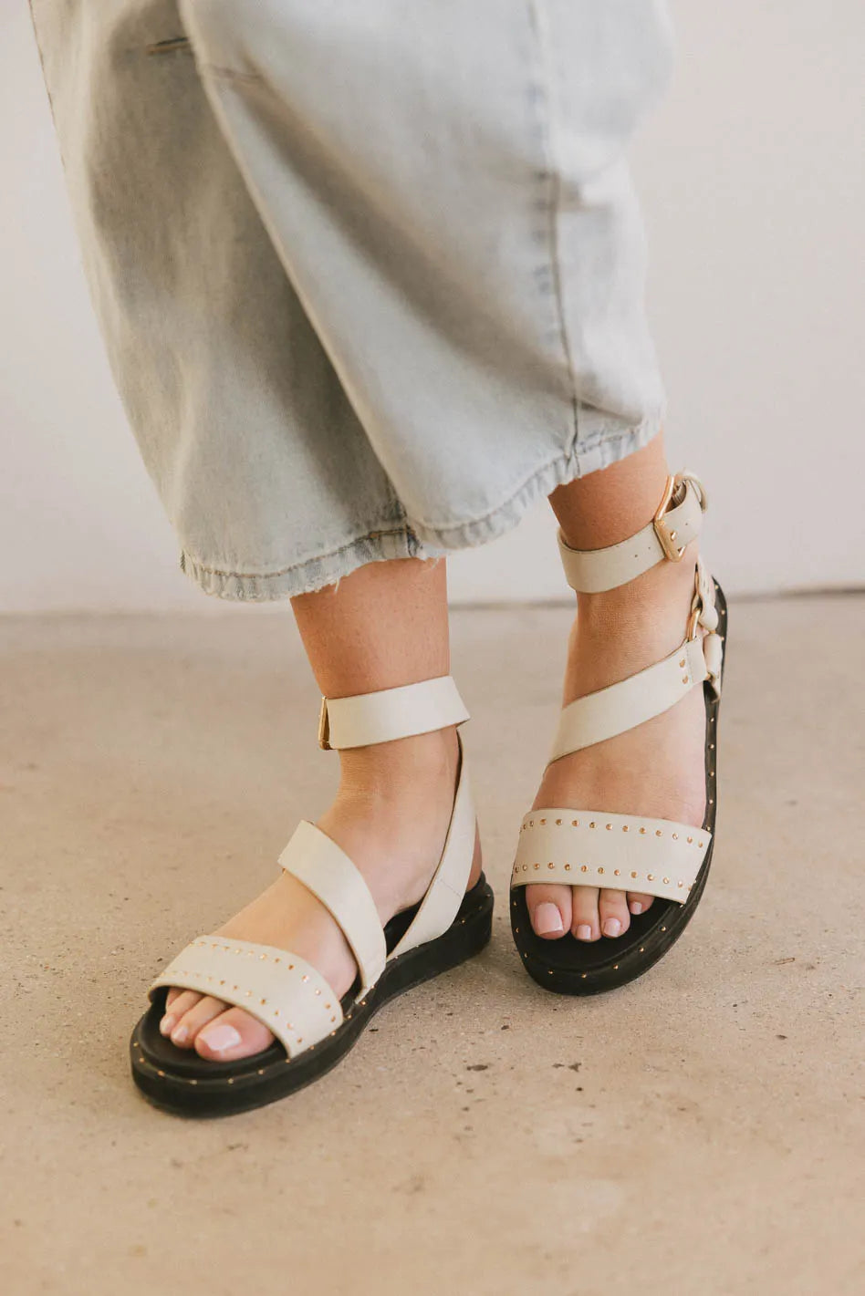 Cameron Sandals in Cream