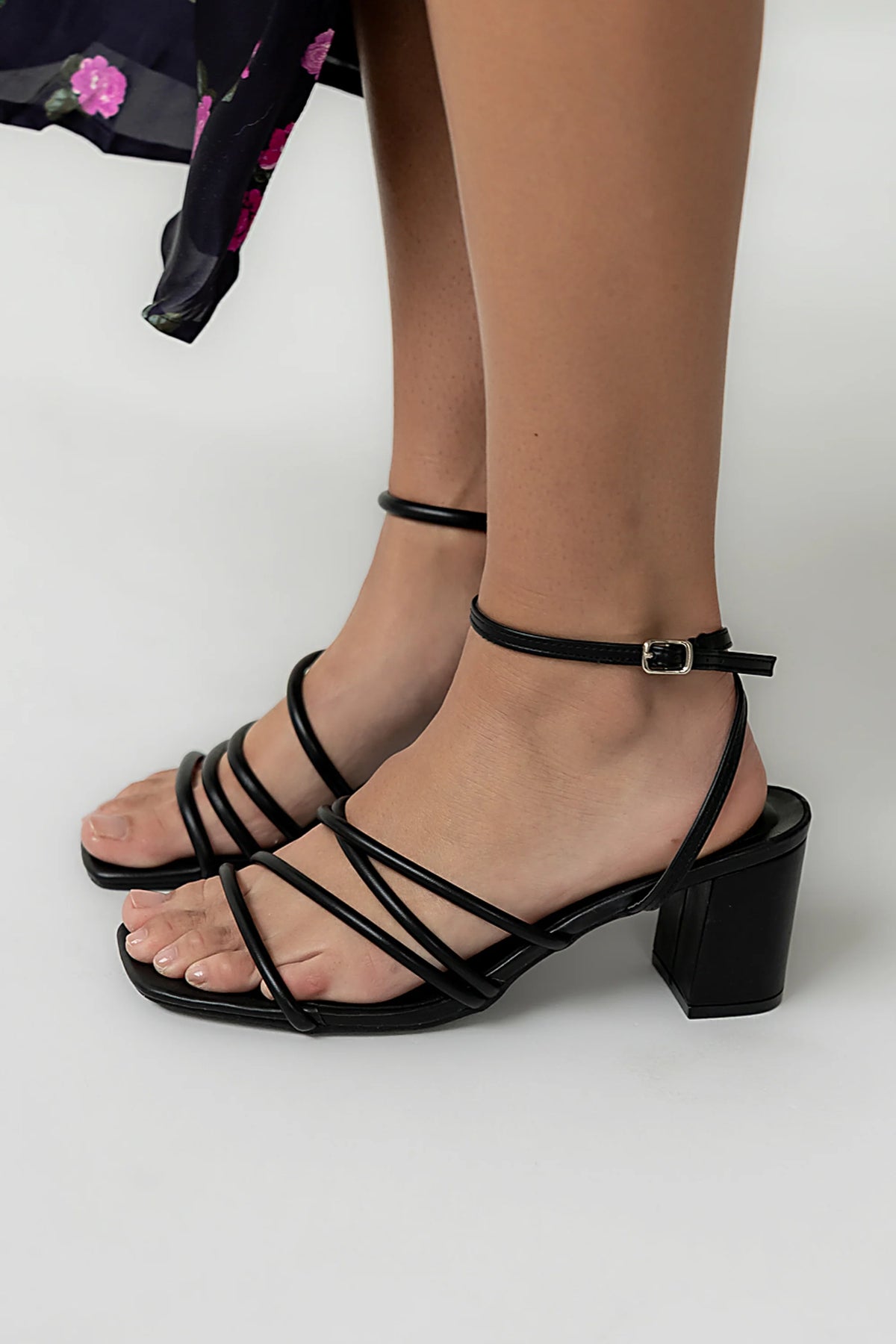 Carly Strappy Block Heel in Black