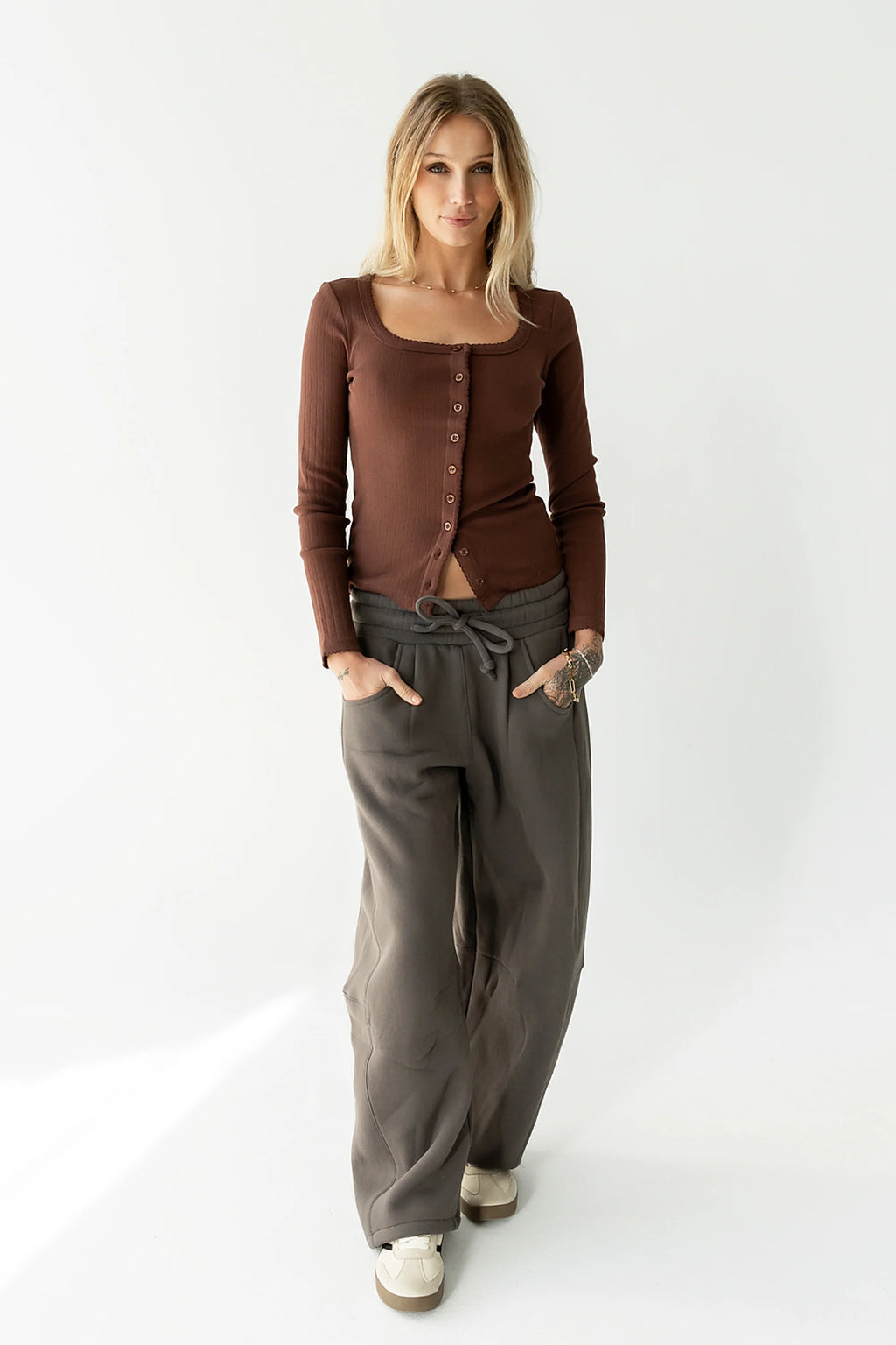 Pura Knit Top in Brown